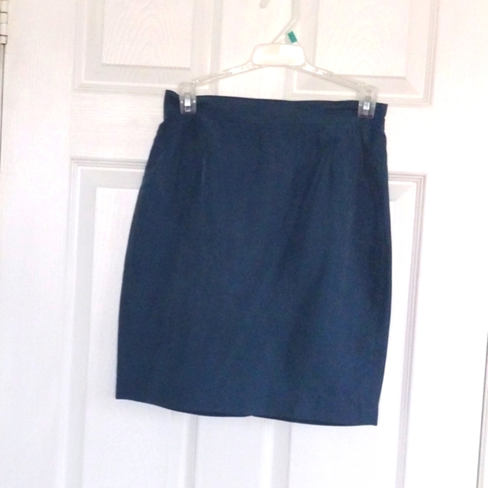 💯% Silk Blue Knee-Length Pencil Skirt